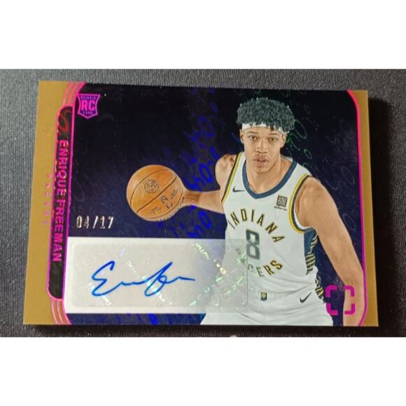 2024-25 Panini Photogenic Basketball Enrique Freeman Auto /17 - Picture 1 of 2